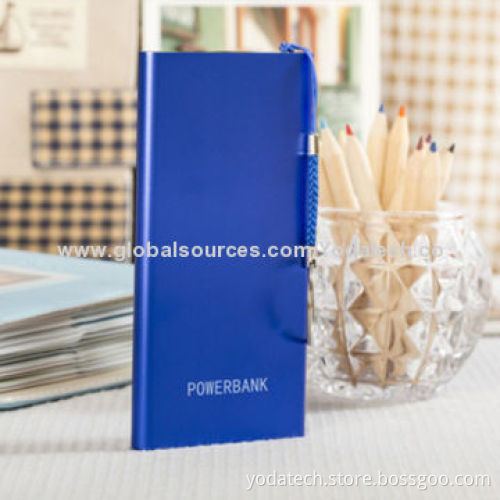 Power bank XCQ is ultra-thin, genuine leather appearance and has a mobile phone holster texture